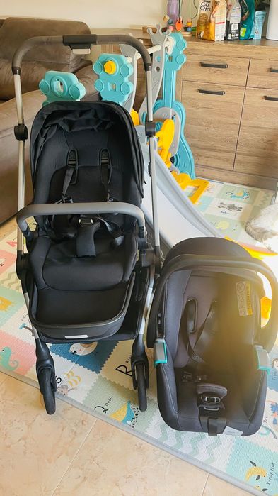 Carrinho bebé + Ovo Recaro Sadena