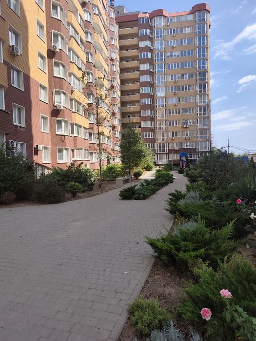 В продаже квартира в новом доме. Е оселя. Все виды программ.