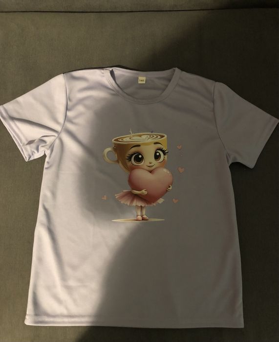 Sprzedam koszulke dla dziewczynki 140