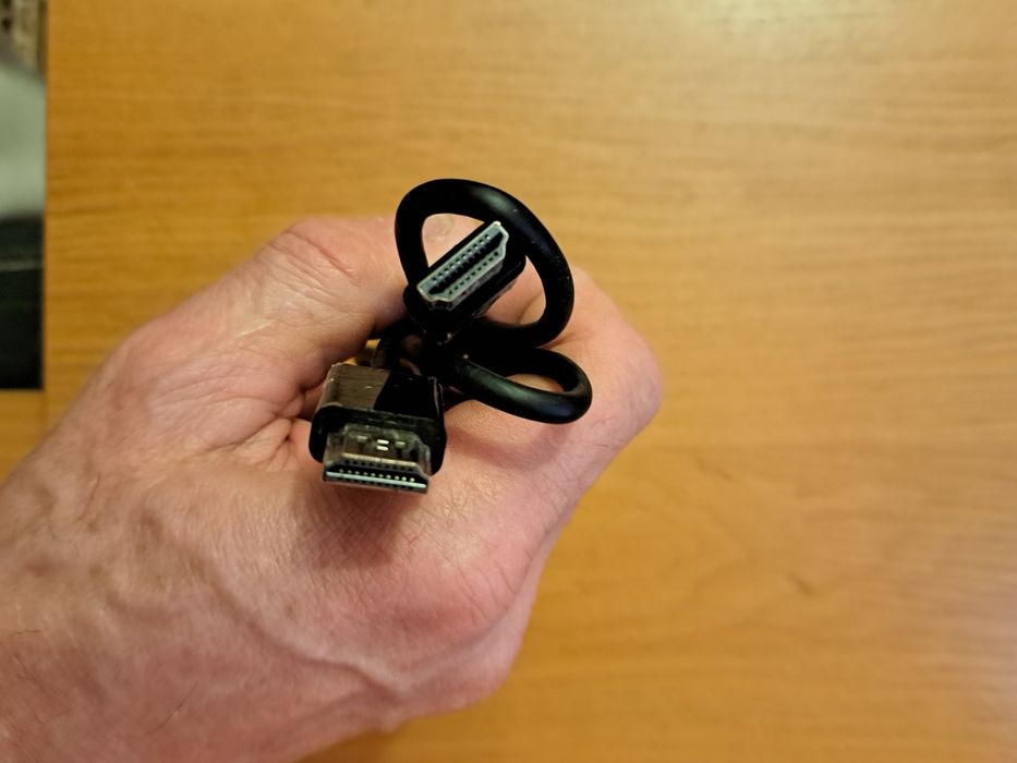 Кабель USB Tape-C                                    Длинна 1.5 метра.