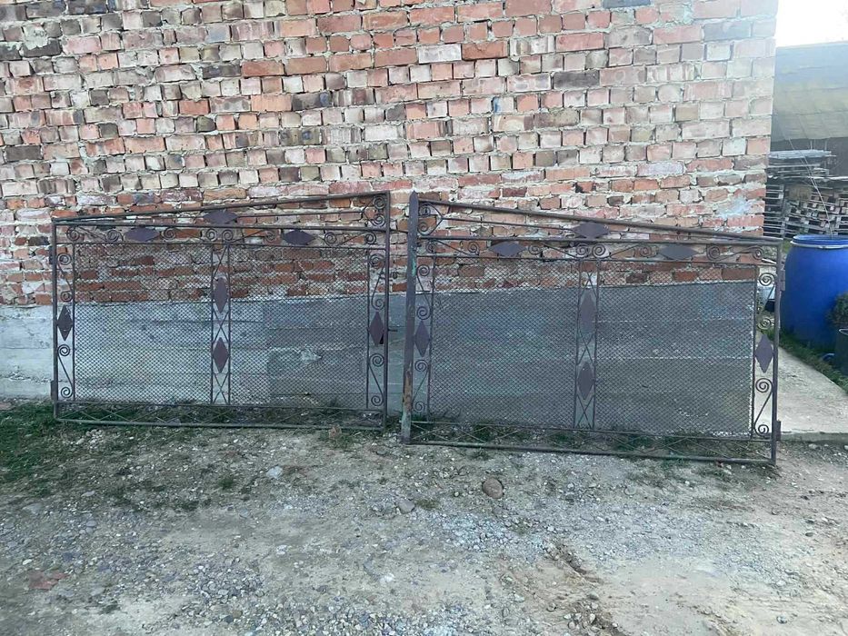 Ворота, брама і фіртка