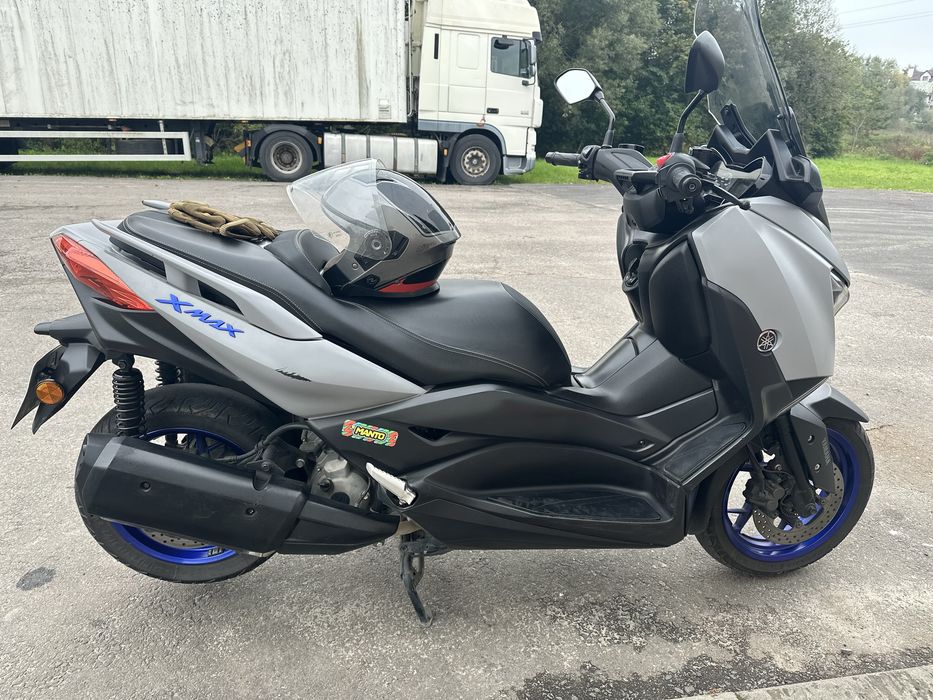 Продаю yamaha x max 300 2021 рік