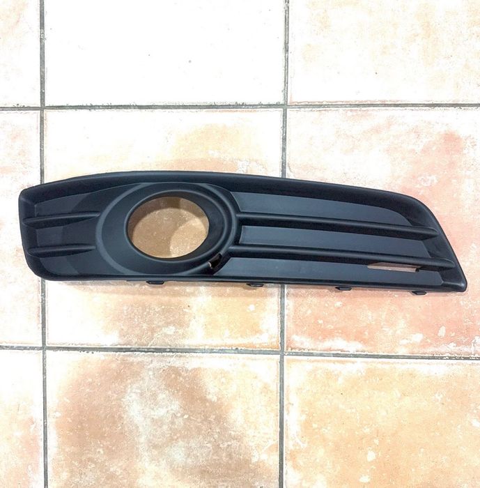 Grelha Para choque direito Audi A3