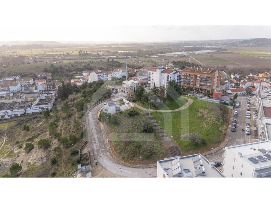 Apartamento T1| NOVO | Pedrulha | Com jardim privado