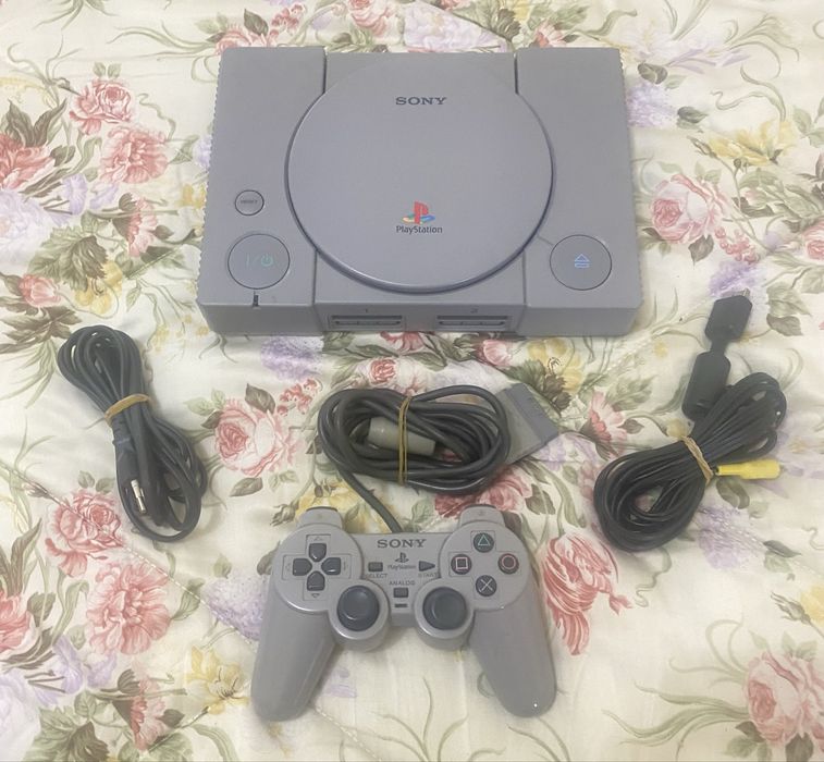 Playstation 1 fat como nova