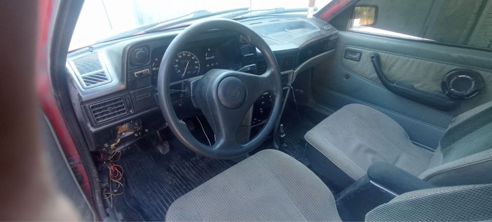 авто Опель кадет 1.3