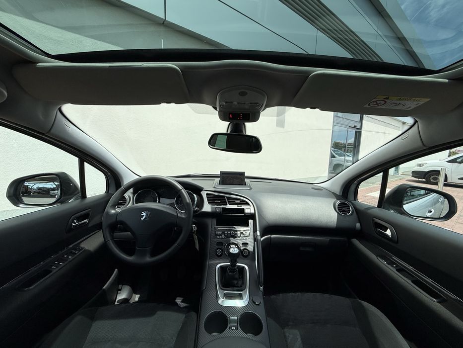 Peugeot 3008 — fotografia 8