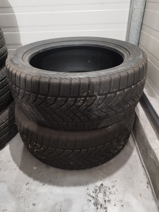 Opony zimowe 275/45 R20