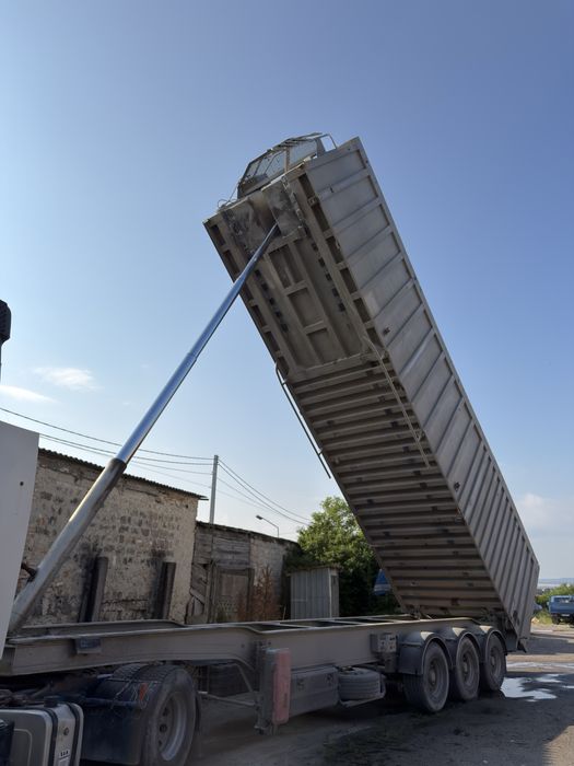Продам напів причіп GENERAL TRALLERS