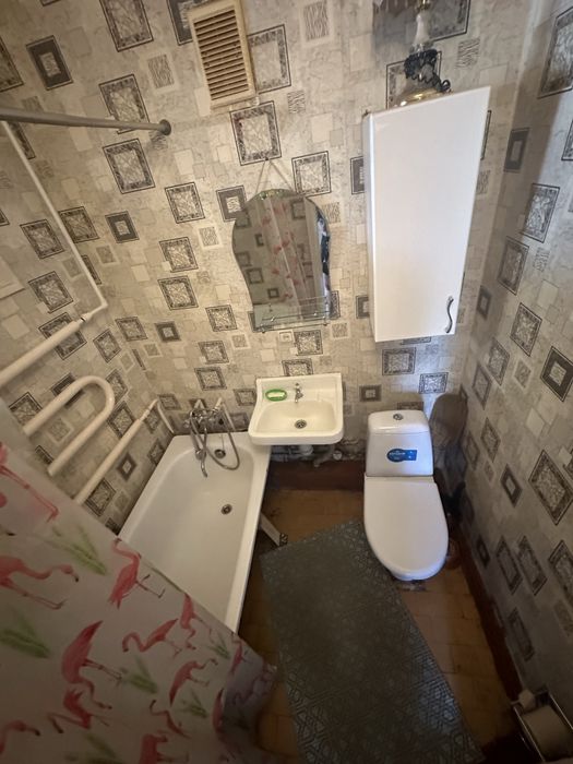 Завжди є світло Здам 1 кім по Багаєвського