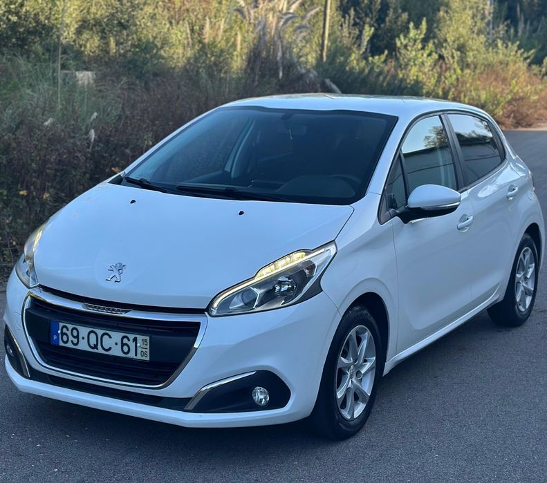 Peugeot 208 1.2 Puretech 2015