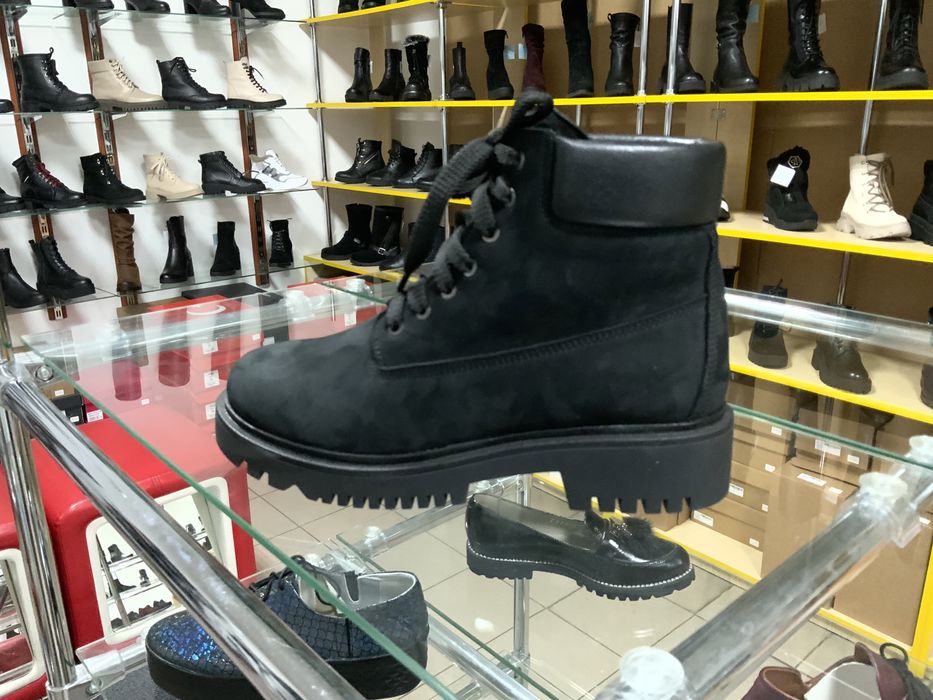 Берцы ботинки черевики женские зимние бежевые черные платформа