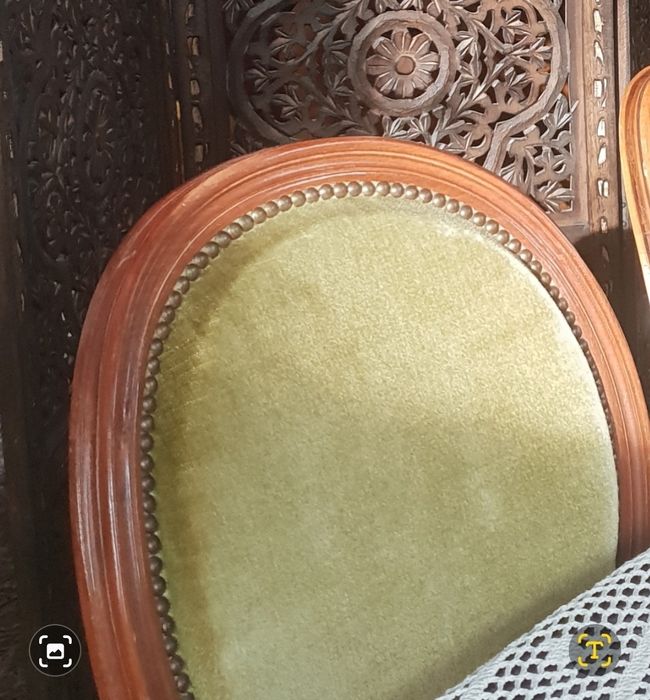 Komplet krzeseł medalion zielony welur, dąb