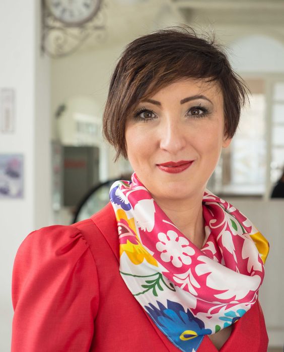 AD7-001 Jedwabna Apaszka Wzór Łowicki 65x65cm NOWA