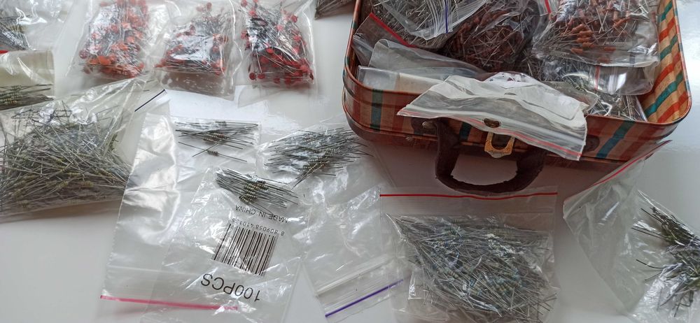 Резистори і конденсатори більше 10 тис БЕЗКОШТОВНА ОЛХдоставка
