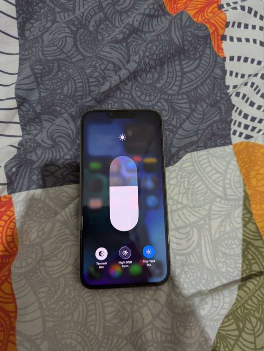 Продам айфон 13 на 128