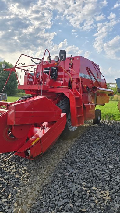 Комбайн Massey Ferguson 330/масей фергусон 330/16 16