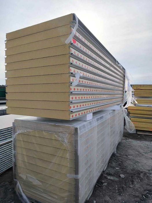 Płyty warstwowe ścienne PIR 100 mm białe