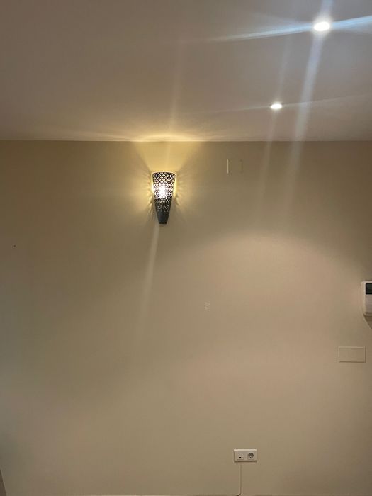 Eletricista Reparos elétricos, instalações elétricas. Quadro.