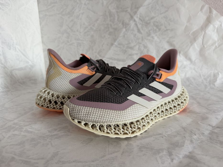Кросівки Adidas 37 4DFWD 2