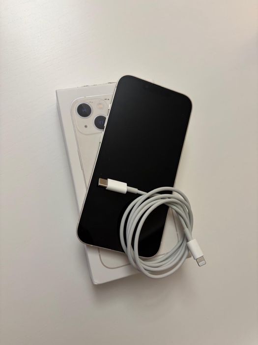 iPhone 13 kolor biały 128GB kondycja beterii - 96%