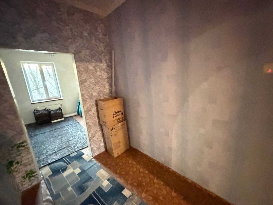 Продам будинок терміново в шикарному стані  з комунікаціями