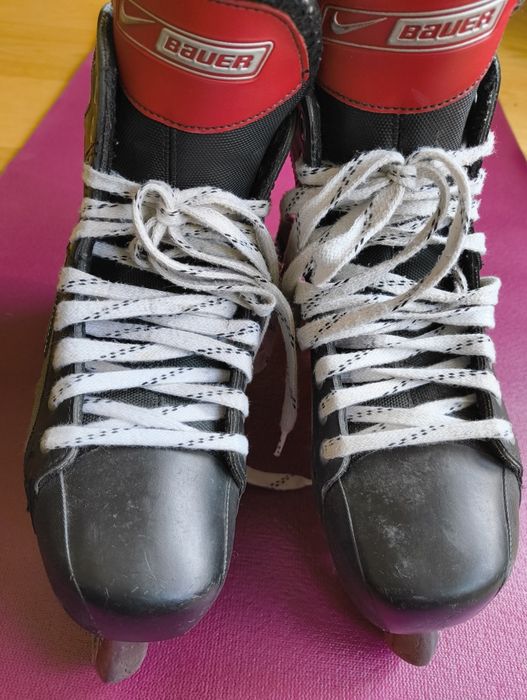 Bauer Supreme Enforcer 9r 44,5 rolki hokejowe