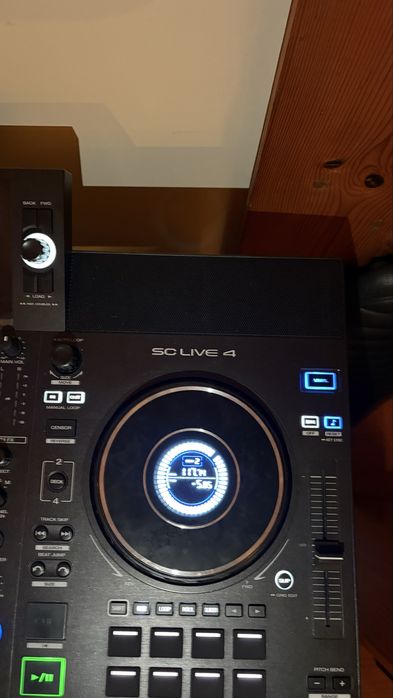 Denon SC Live 4 Controlador