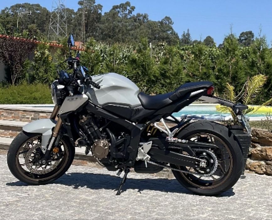 Honda CB650R 2021
