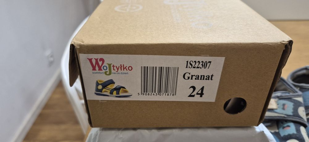 Nowe sandały Wojtyłko dla dzieci. 24