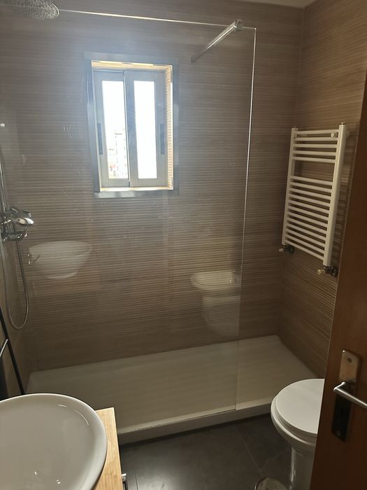 Arrenda-se apartamento T1 centro do Porto! Ao Jornal Noticias…