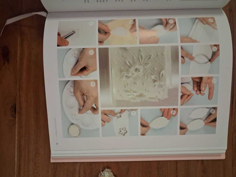 Książka Artystyczne Dekoracje Tortów