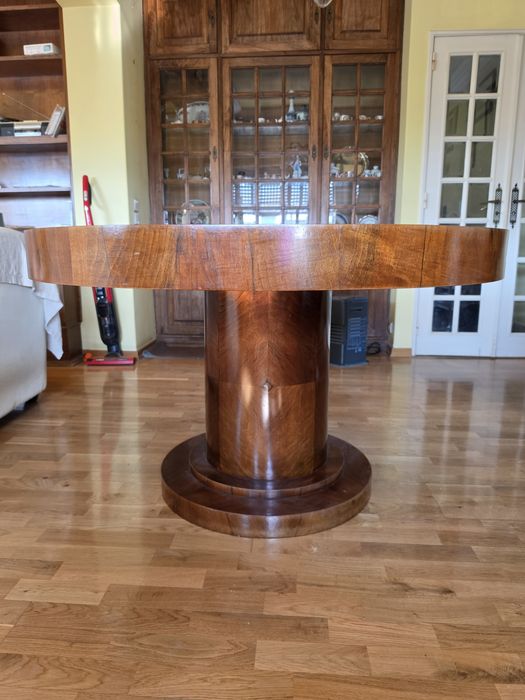 Mesa de Jantar Oval Art Déco Extensível (Anos 30/40) – Nogueira