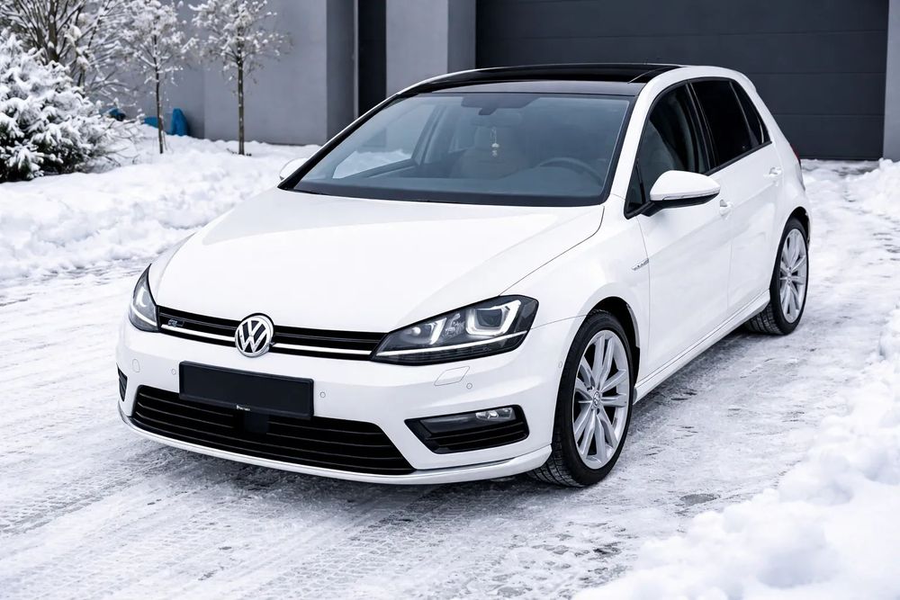 Volkswagen Golf Bezwypadkowy, R-line 1,6 TDI, DSG, panorama, Dynaudio, radar