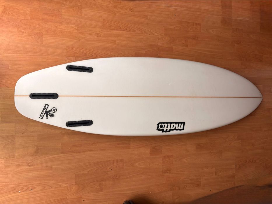 Prancha surf Matta Surboards