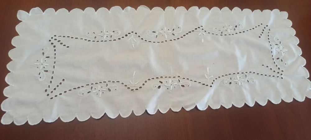 Conjunto antigo de quarto-bordados de Tibaldinho feitos à mão
