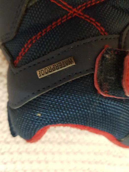 Tommy Hilfiger śliczne śniegowce 31