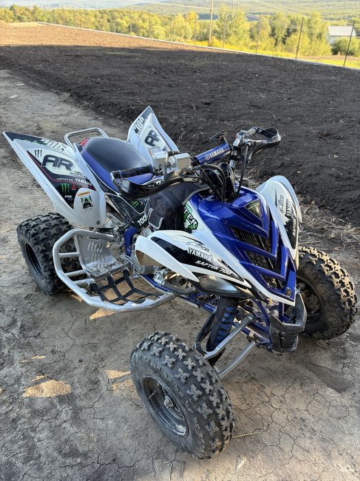 YAMAHA raptor yfm 700R