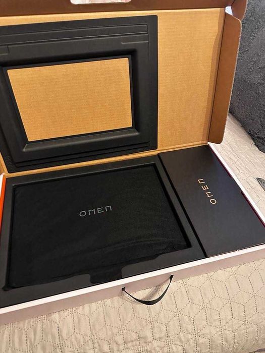 Laptop Gaming HP Omen RTX 4060 Intel i7  16 lub 72 GB