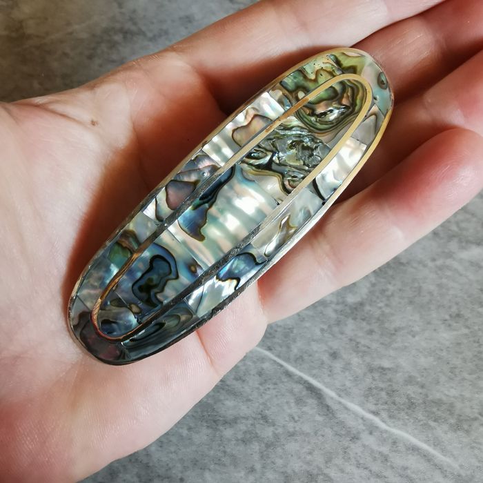 Spinka do wlosow z masa perlowa