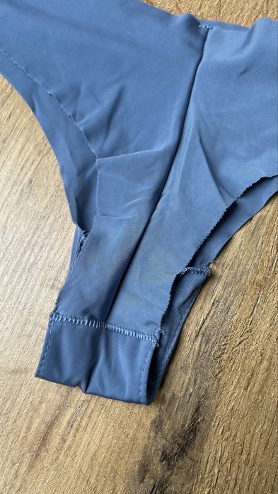 Majtki stringi Intimissimi