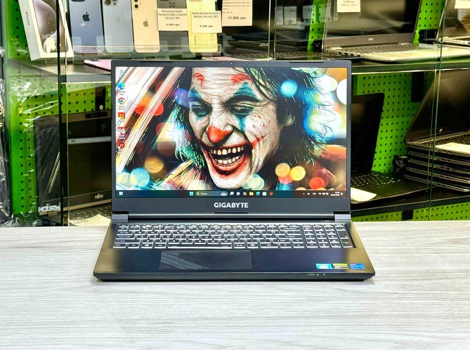 Ігровий Gigabyte G5 KF / RTX 4060 / Core i5-12500H / 15.6'' IPS 144Hz
