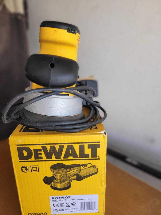 Lixadeira DeWALT 400W