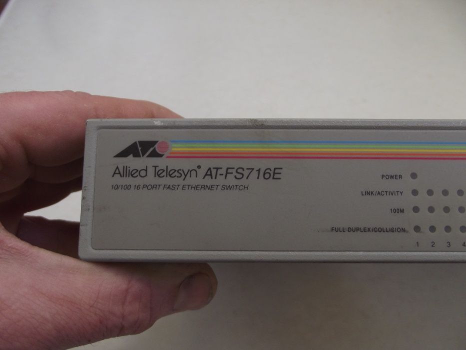 Коммутатор свитч Allied Telesyn AT-FS716E