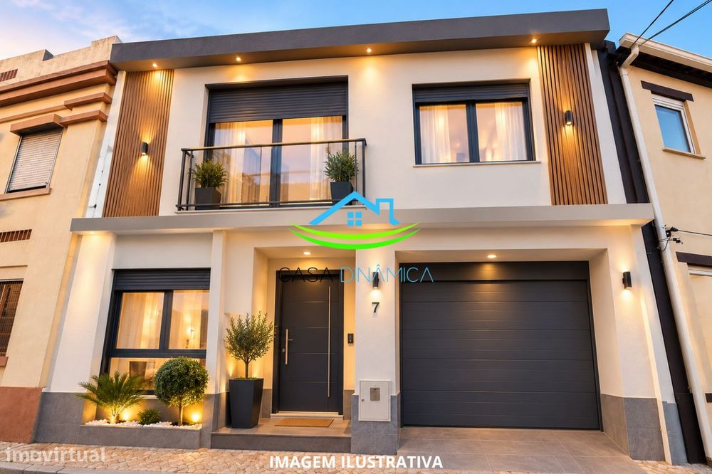 Moradia T4 com Garagem e Terraço em Tavarede