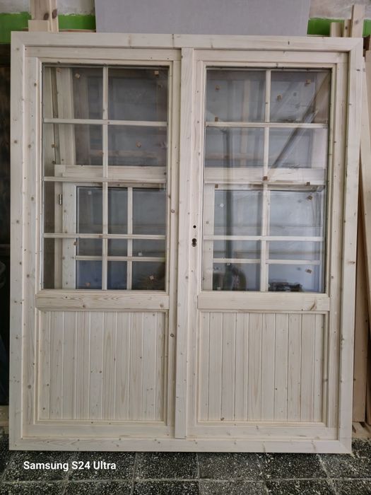 Producent drzwi drewnianych na wymiar