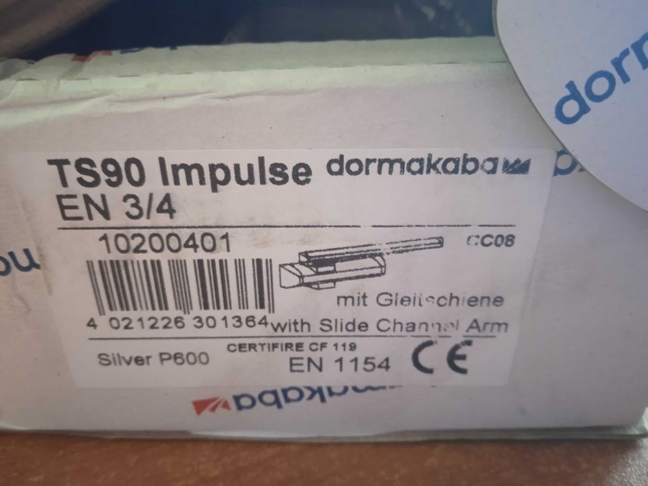 Dorma Samozamykacz TS90 IMPULSE z szyną ślizgową