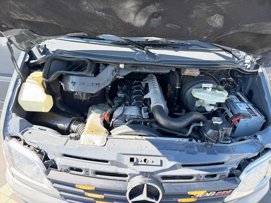 Mercedes-Benz Sprinter 2005