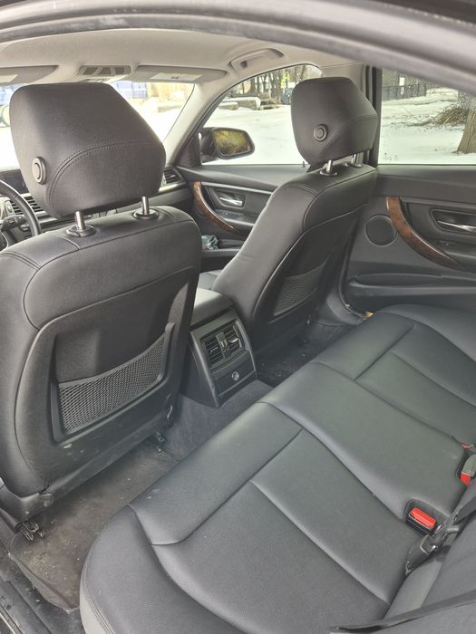 BMW f30 328ix 2015 року