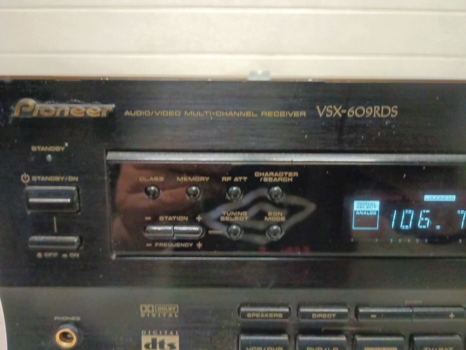 Amplituner PIONEER VSX609RDS, pilot
